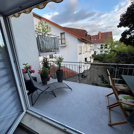 アパート Neues Bei Heidelberg